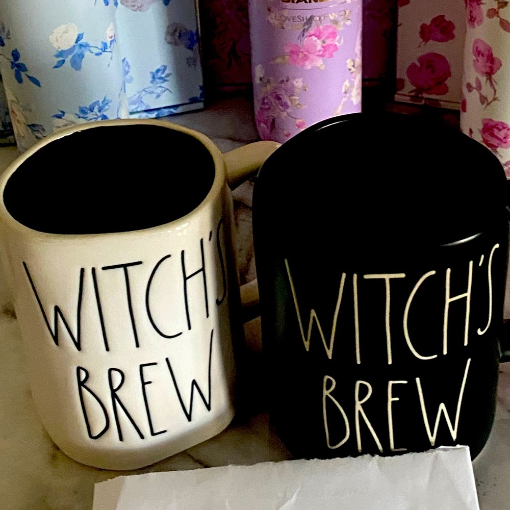 💀Witches Brew (B) Mug
💀Witches Brew (W) Mug